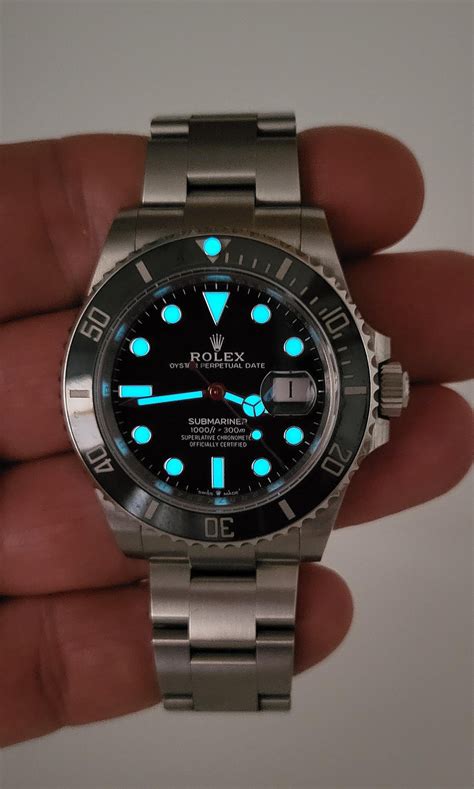 rolex submariner lume color